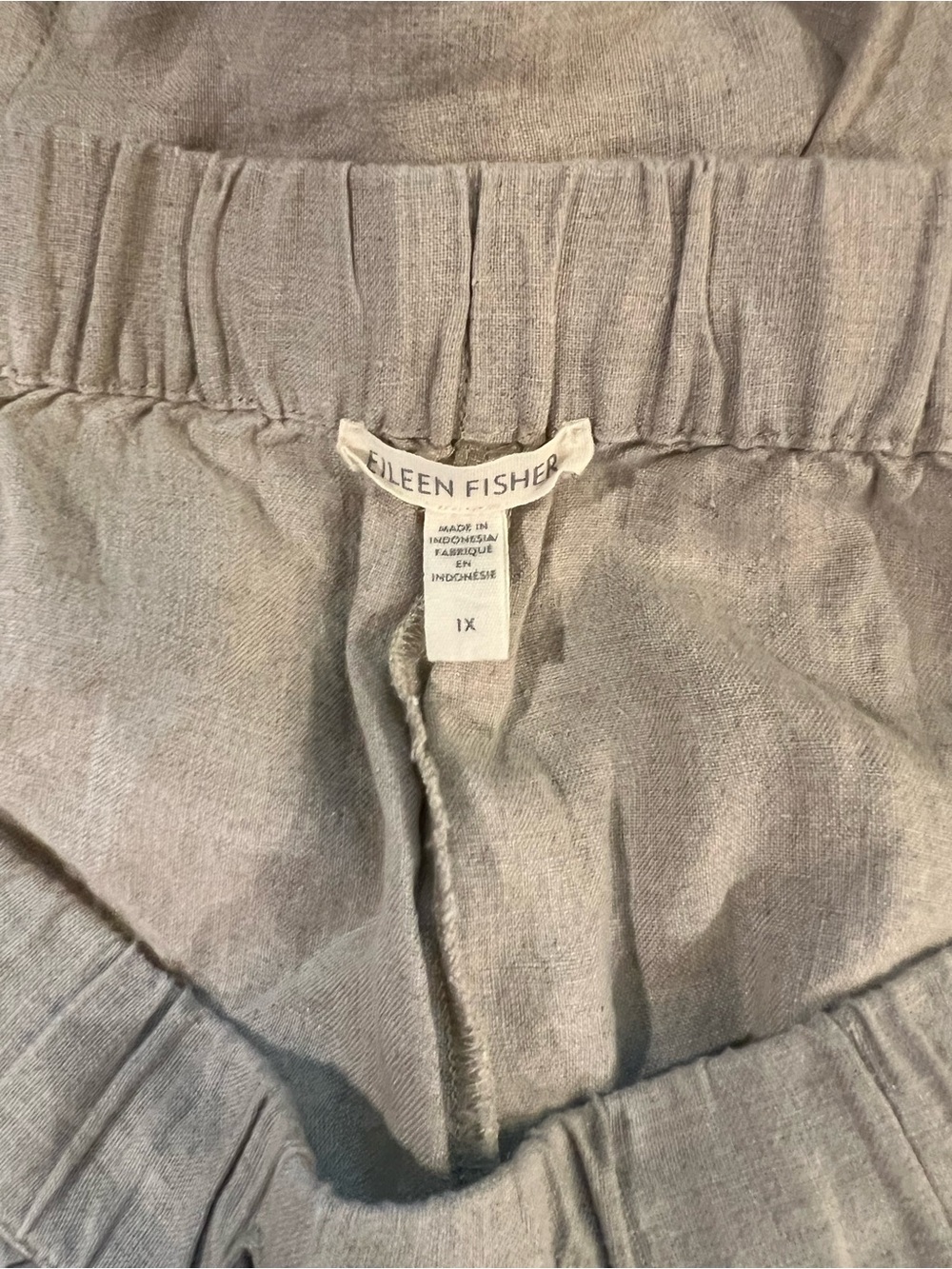Eileen Fisher Light Beige Linen Drawstring Shorts - Picture 4 of 4